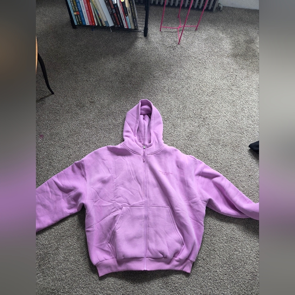 COMFRT ZIP UP